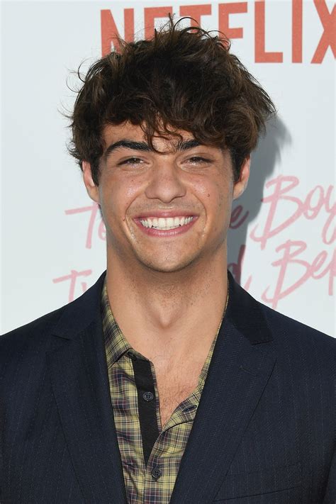 Video of Actor Noah Centineo Goes Viral